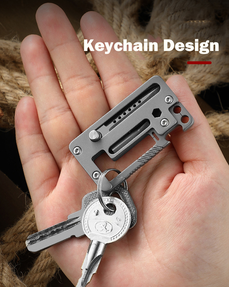 5 IN 1 Titanium Alloy Keychain - Multitool Credit Card recensione e prezzo