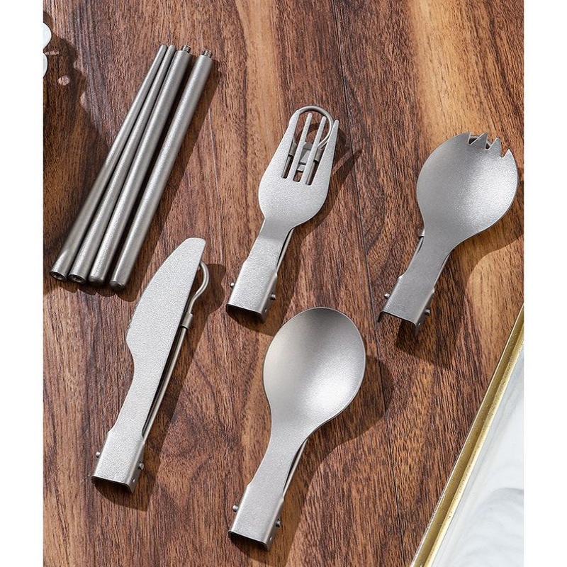 Titanium Foldable Utensil Set  - Edc Everyday Carry Knives recensione e prezzo
