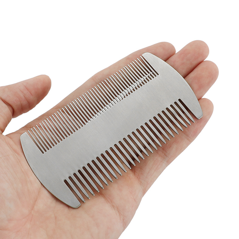 Metal Hair Beard Comb EDC Cred - Multitool Credit Card recensione e prezzo